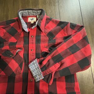 Vintage Painted Mesa Heavy Flannel Shirt Size XL 100% Cotton Pearl Snap Buffalo
